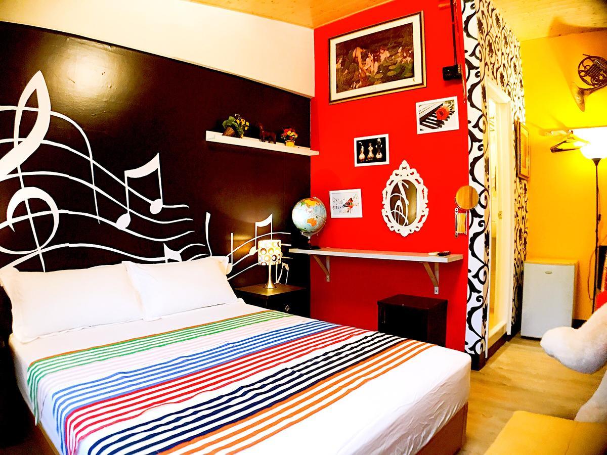 Kk B&B Tainan Bagian luar foto